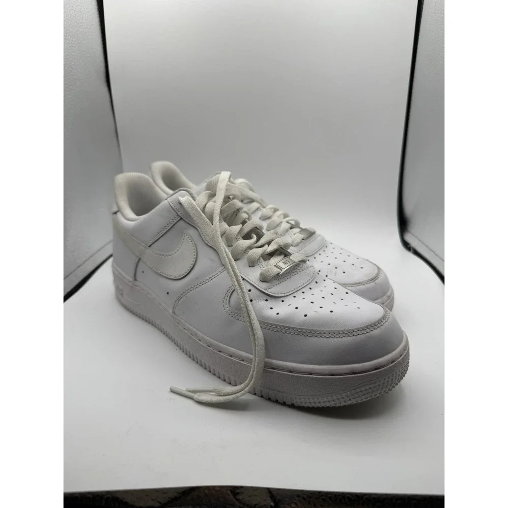 Nike Air Force 1 low top Sneakers mens 11.5 triple white shoes CW2288-111 - USED